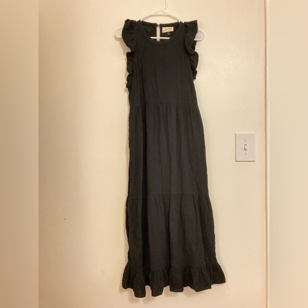 Universal Thread Tiered Maxi Dress